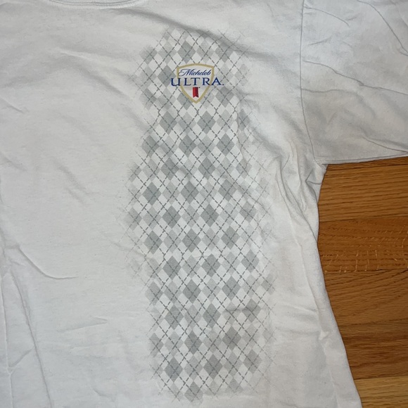 Michelob Ultra White T-shirt Argyle Design Mens Large - Picture 2 of 4